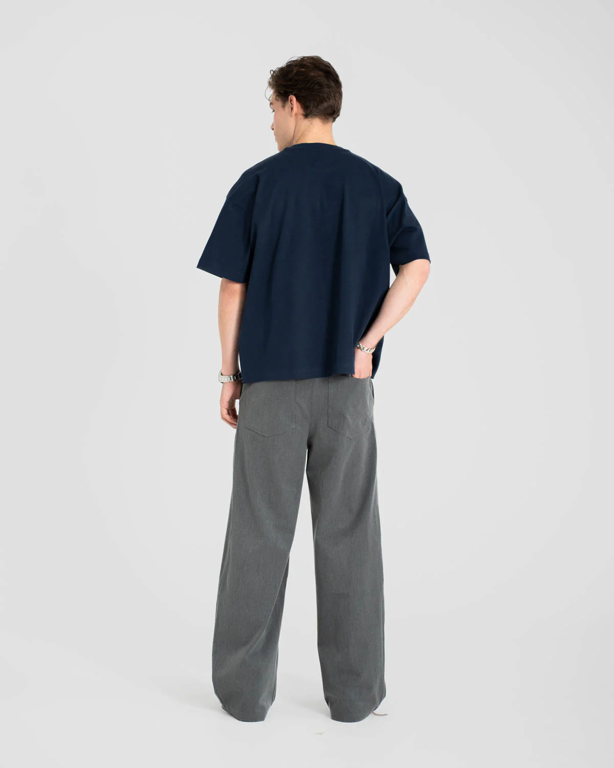 Blank T-shirt Navy - Image 8
