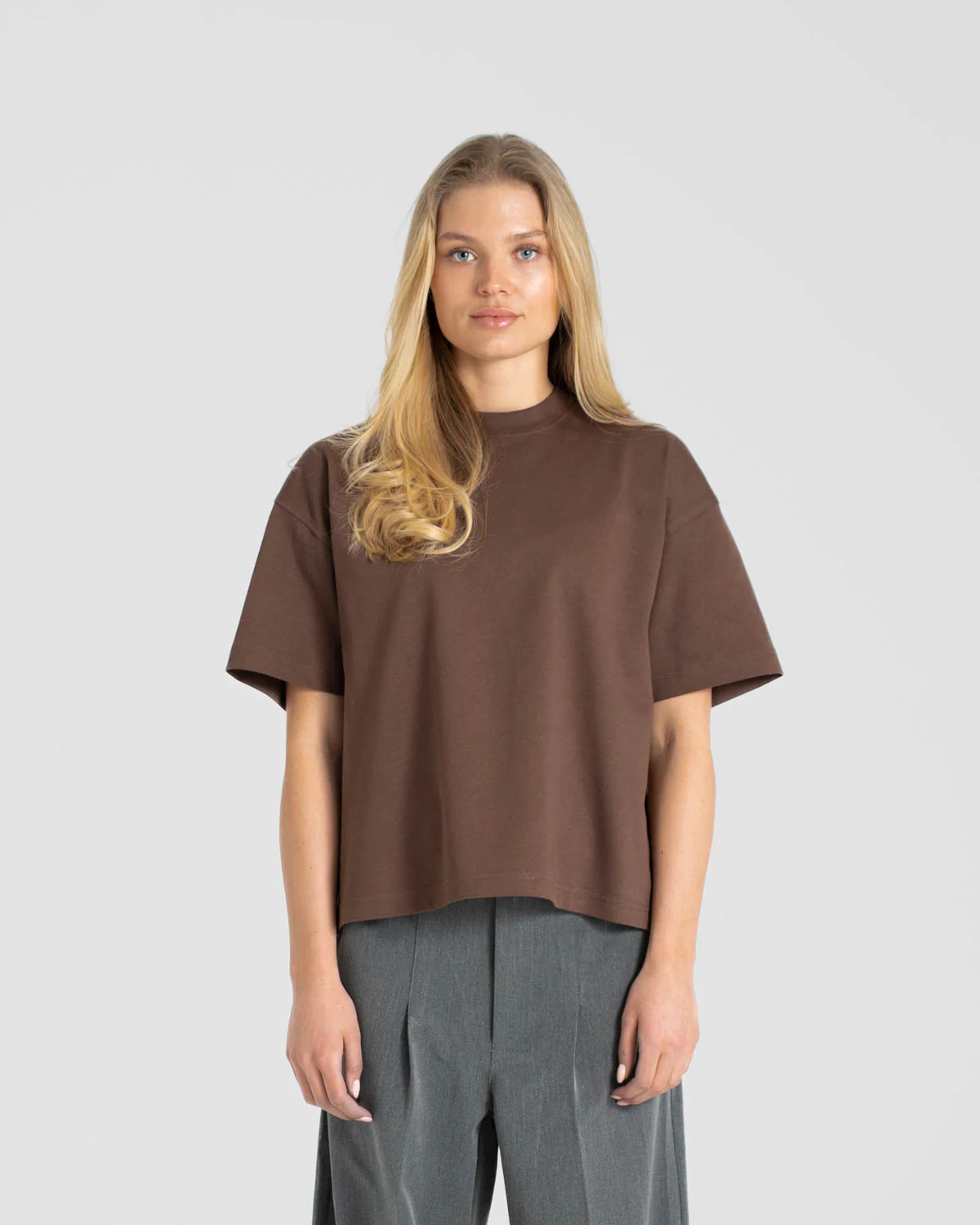 Blank T-Shirt Brown - Image 3