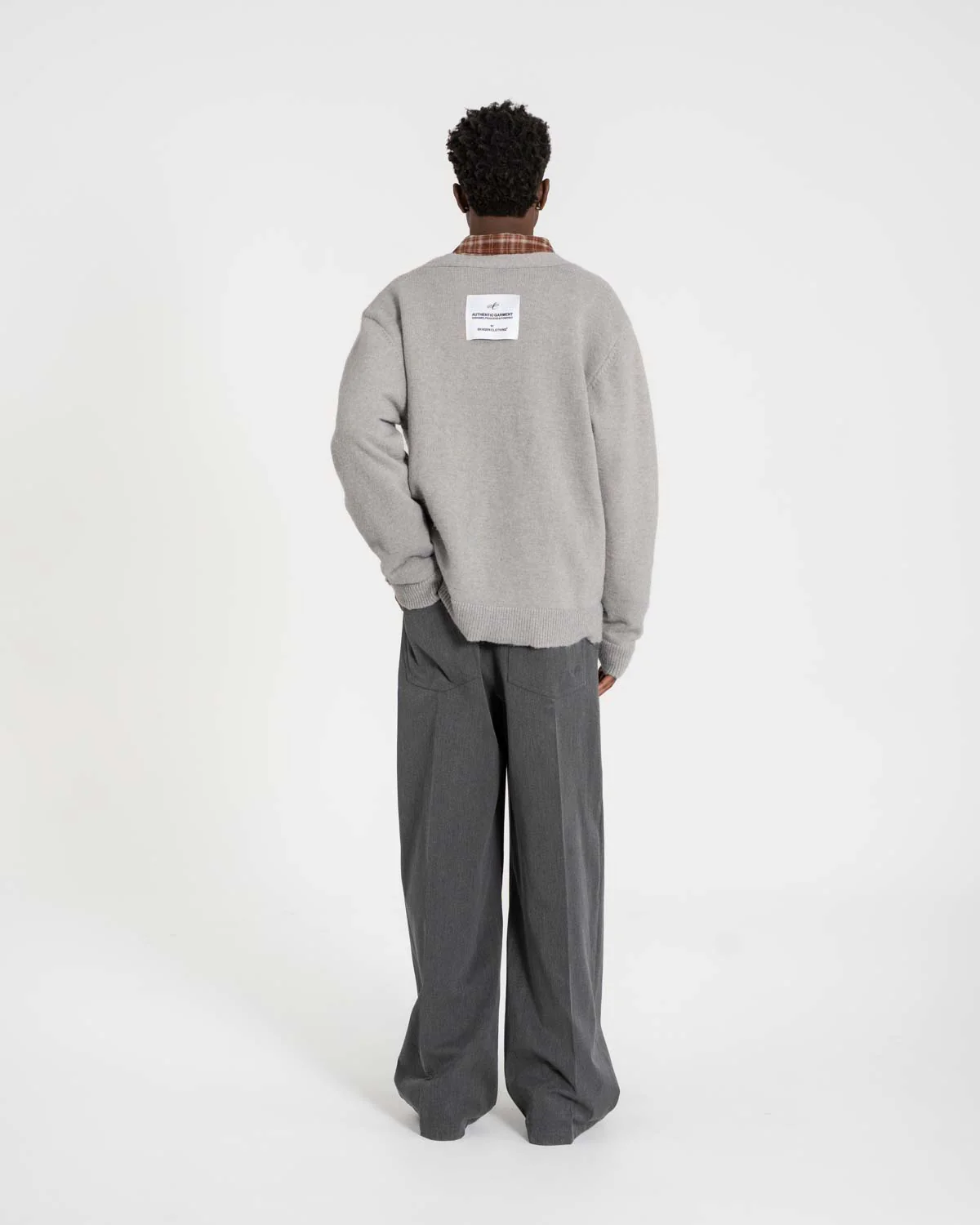 Cardigan Light Gray - Image 9