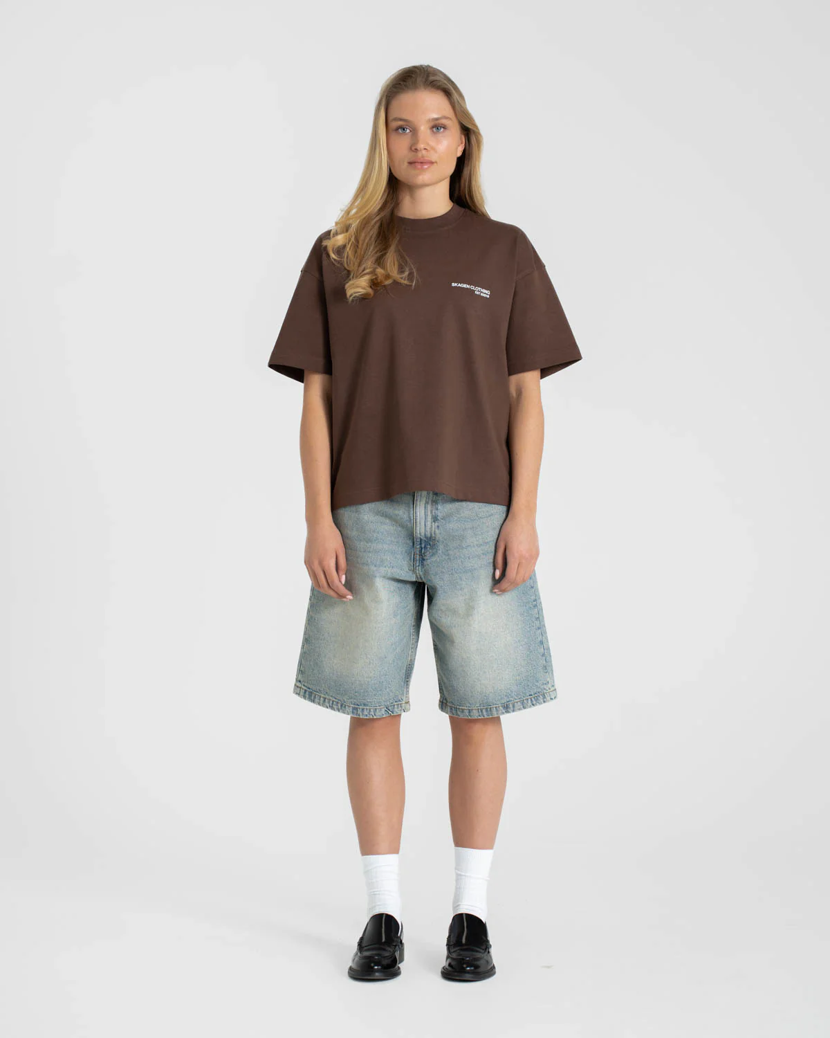 Everyday Essential T-Shirt Brown dame - Image 4