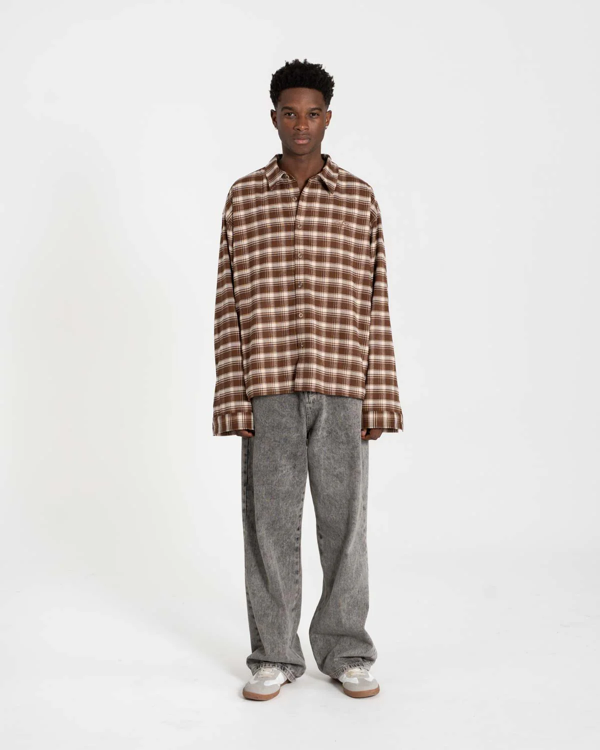 Checkered flannel shirt brown - Image 4
