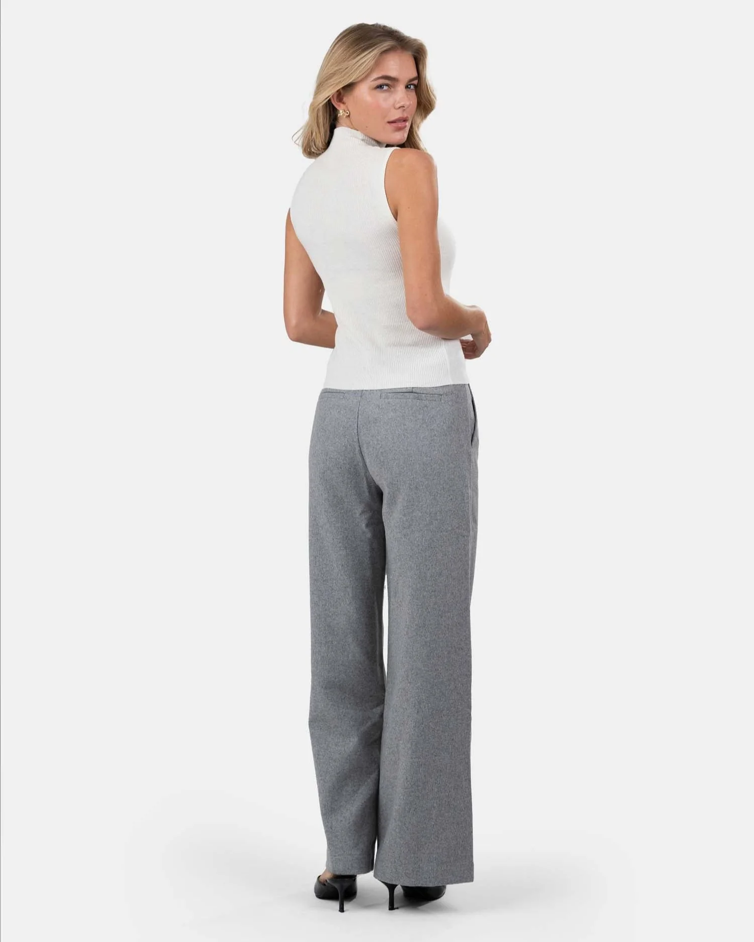Highneck Knitted Top White - Image 7
