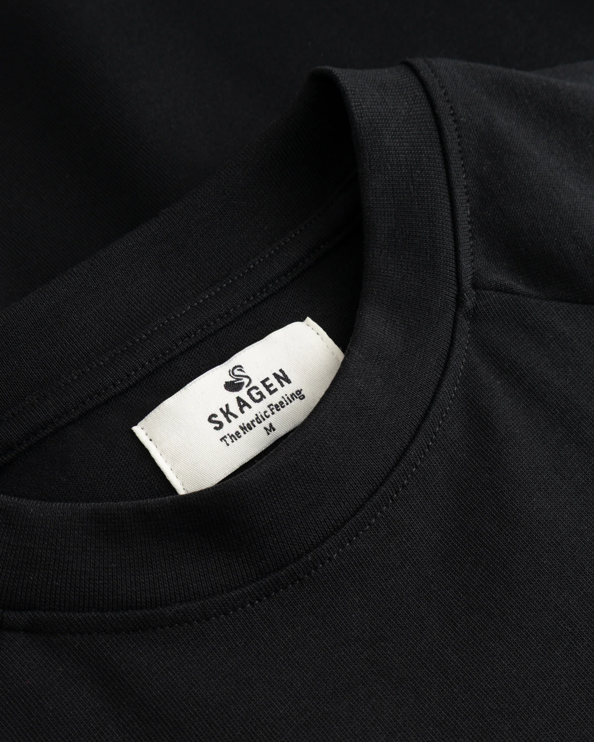 Blank T-shirt Black - Image 10