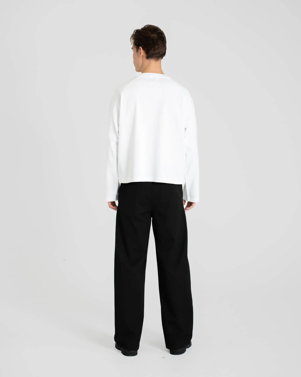 Raglan Longsleeve T-shirt White - Image 9
